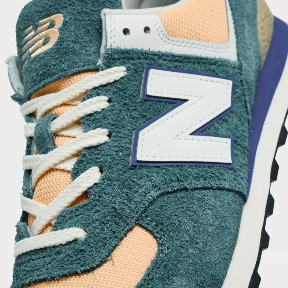 New Balance 574 - Picture 6 of 15